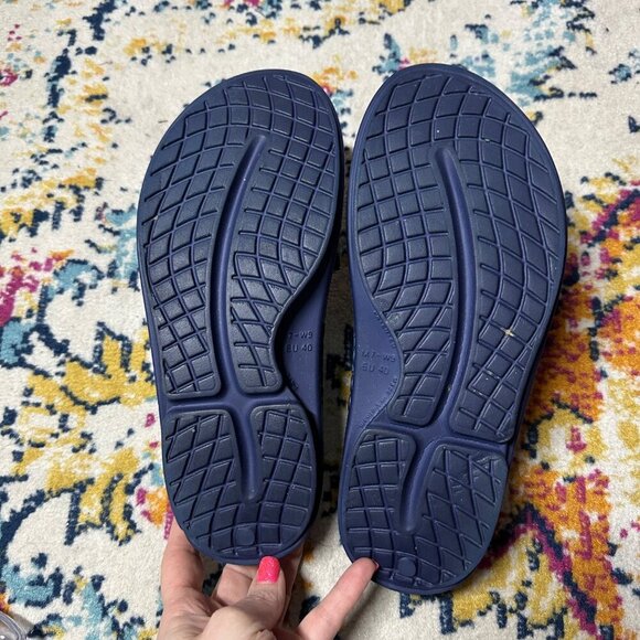 OOFOS Ooahh Sport Recovery Slide Sandals Navy Unisex M7/W9 Open Toe Big Logo - Picture 9 of 10